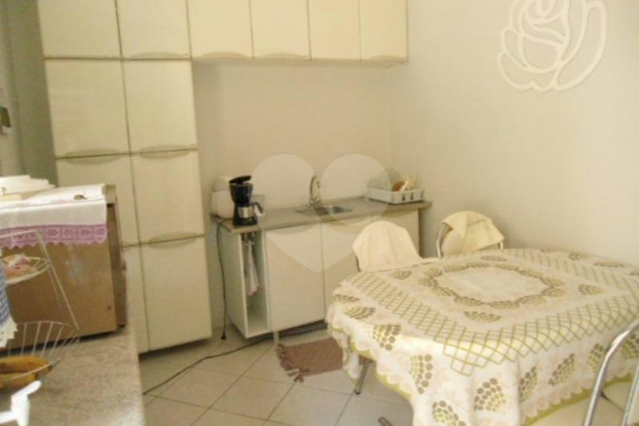 Sobrado à venda com 3 quartos, sendo 1 suíte,  em Parada Inglesa, São Paulo, SP