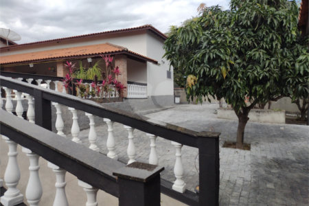 Casa à venda com 3 quartos, sendo 1 suíte, no condomínio Acmti - Colinas do Mosteiro, Terras de Itaici e Recanto dos Pássaros, Indaiatuba - SP