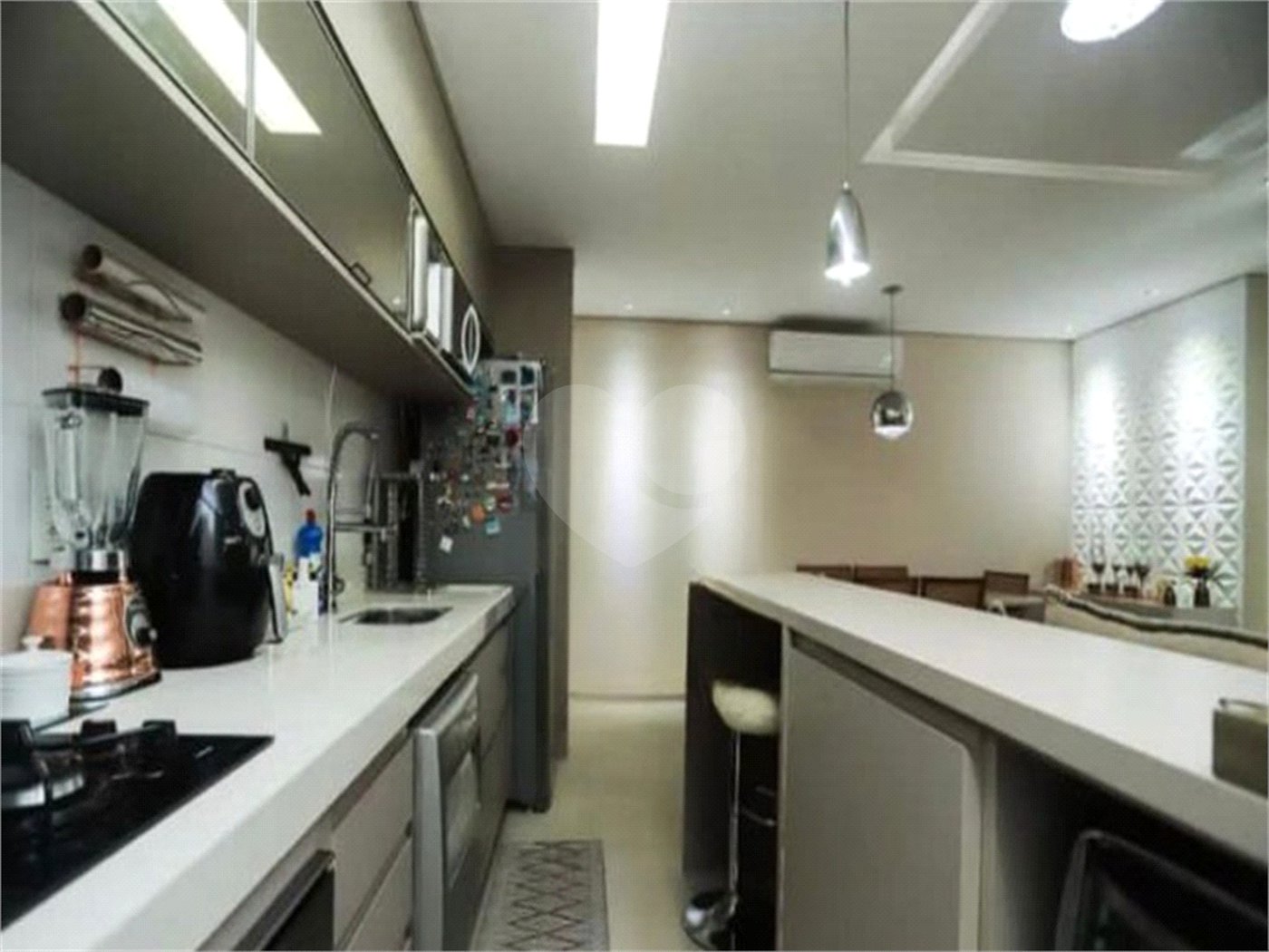 Apartamento à venda com 2 quartos, sendo 1 suíte, em Barra Funda, São Paulo, SP