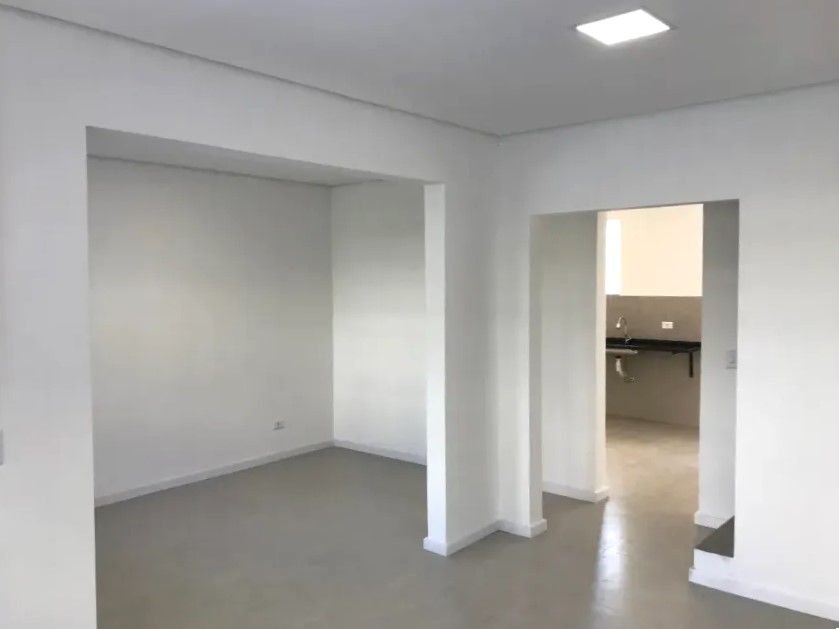 Casa com 3 dormitórios à venda, 116 m² por R$ 690.000,00 - Gonzaga - Santos/SP