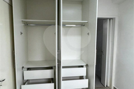 Apartamento à venda com 1 suíte em Vila Paulicéia, São Paulo, SP