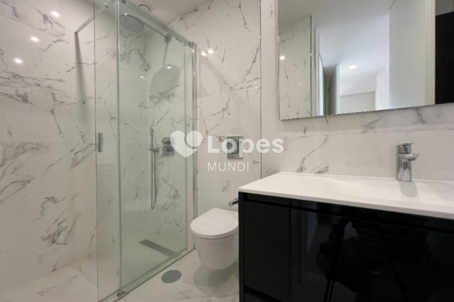 APARTAMENTO RESIDENCIAL em Porto - PT, Matosinhos