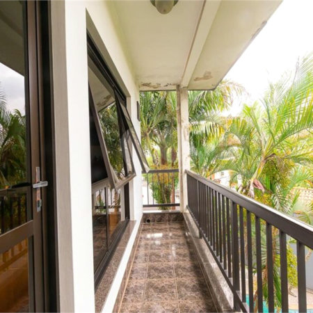 Casa à venda com 8 quartos, sendo 2 suítes, em Indianópolis, São Paulo, SP