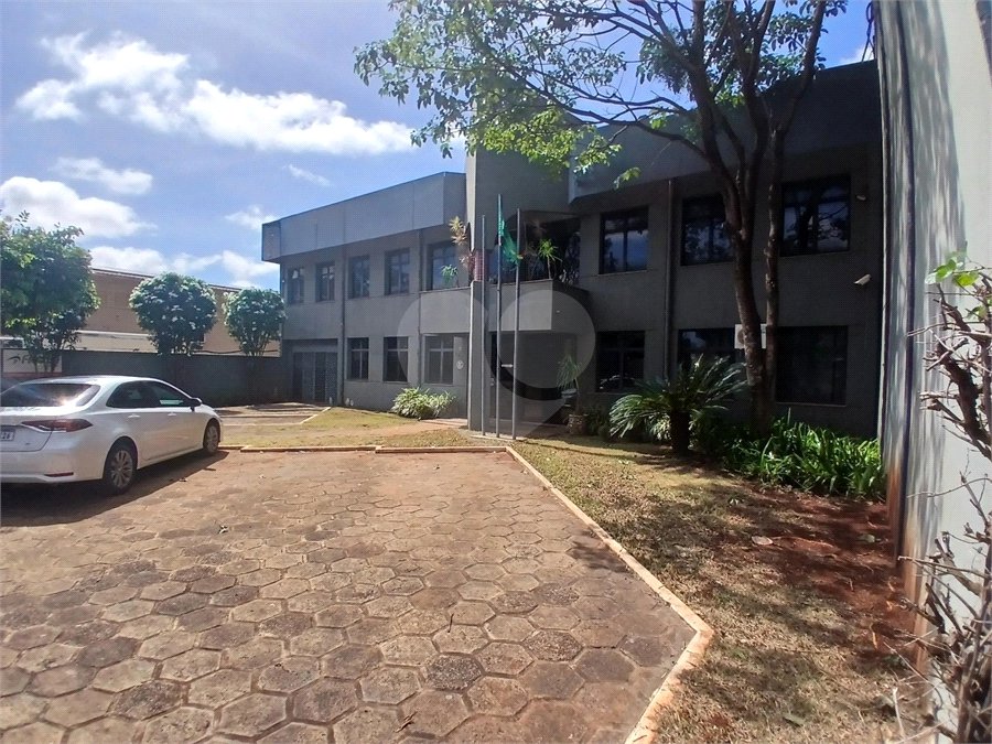 Prédio à venda no Centro, Dourados, MS