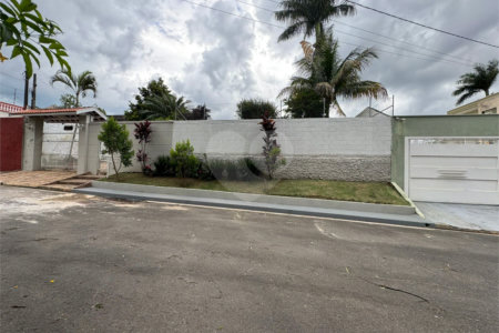 Chácara à venda com 4 quartos, sendo 3 suítes, em Colinas de Indaiatuba, Indaiatuba, SP