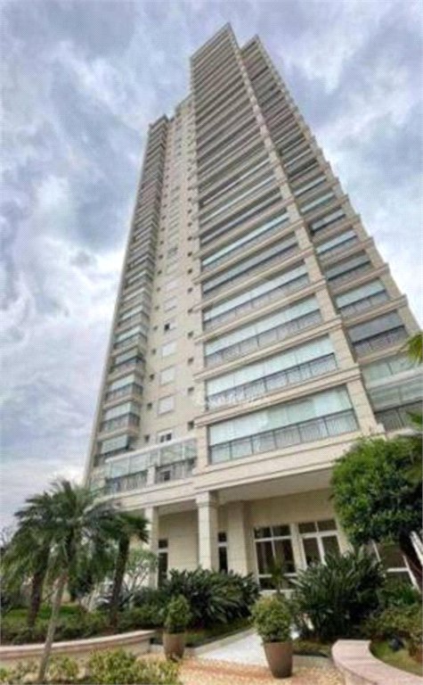 Apartamento à venda com 4 suítes em Santa Teresinha, São Paulo, SP