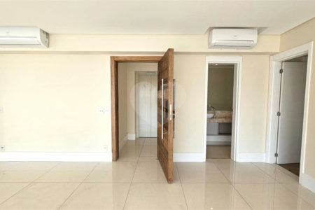 Apartamento à venda ou para alugar com 3 suítes em Chácara Santo Antônio, São Paulo, SP