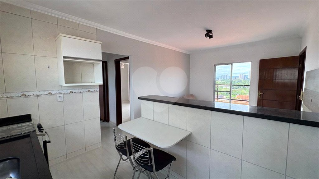 Apartamento à venda com 2 quartos, sendo 1 suíte, em Jardim Leocádia, Sorocaba, SP