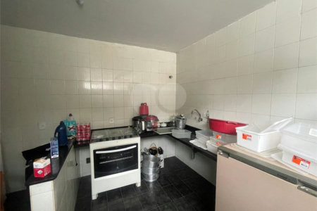 Sobrado à venda com 3 quartos, sendo 1 suíte,  em Jardim Armênia, Mogi das Cruzes, SP