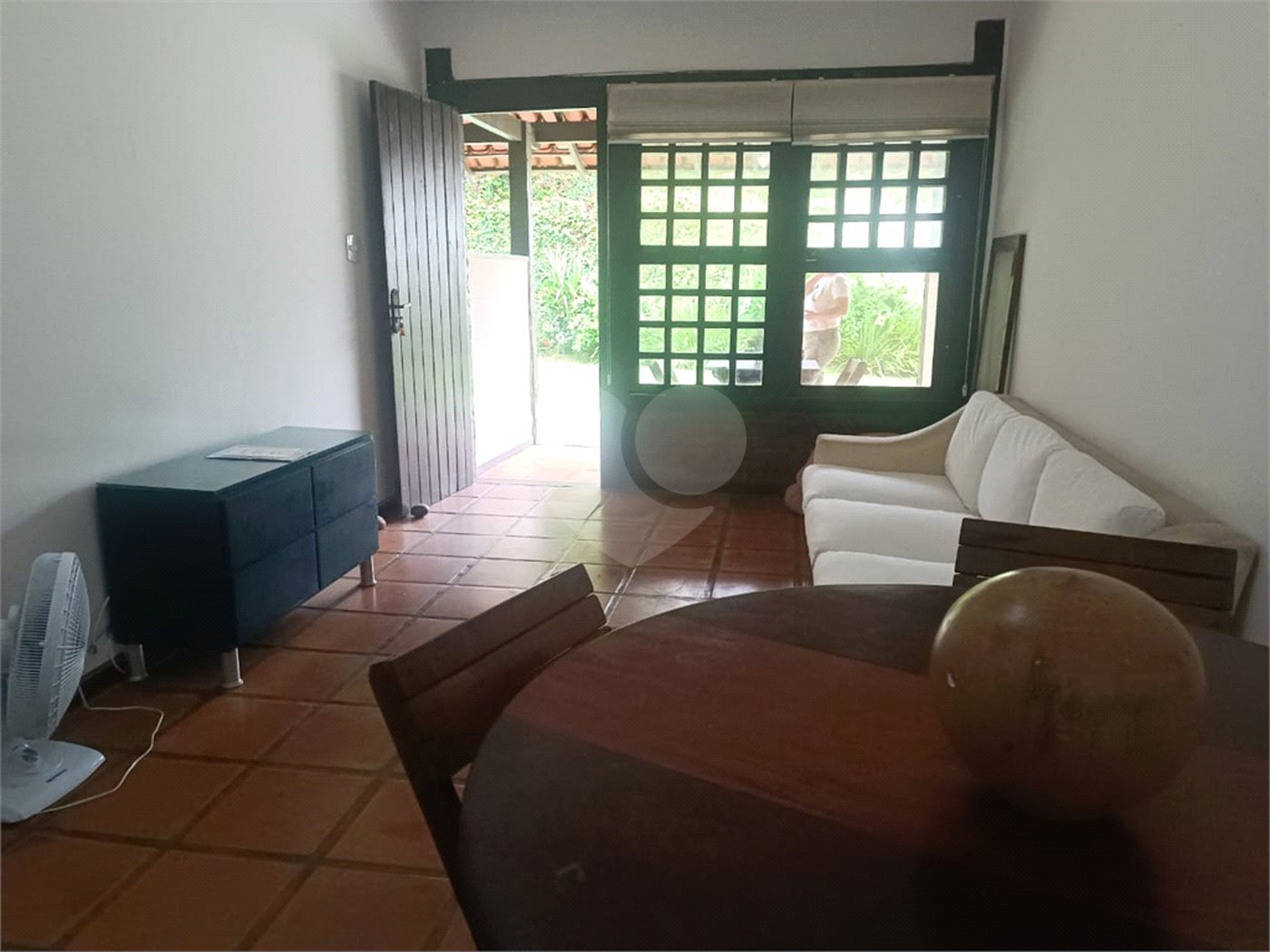 Casa em condomínio à venda ou para alugar com 2 quartos, sendo 1 suíte,  em Geribá, Armação dos Búzios, RJ