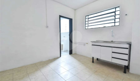 Apartamento à venda com 2 quartos, sendo 1 suíte,  em Vila Mariana, São Paulo, SP