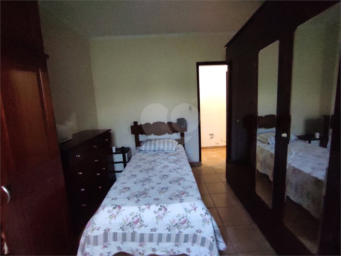 Casa à venda com 3 quartos, sendo 1 suíte, no Centro, Poá, SP