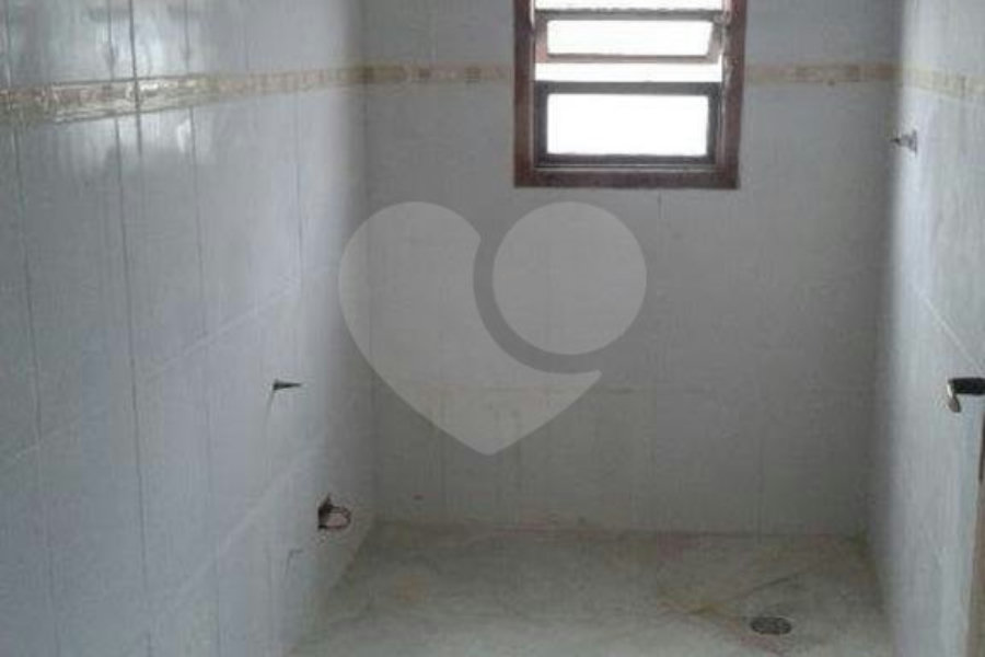 Sobrado à venda com 3 quartos, sendo 1 suíte,  no Brasilândia, São Paulo, SP