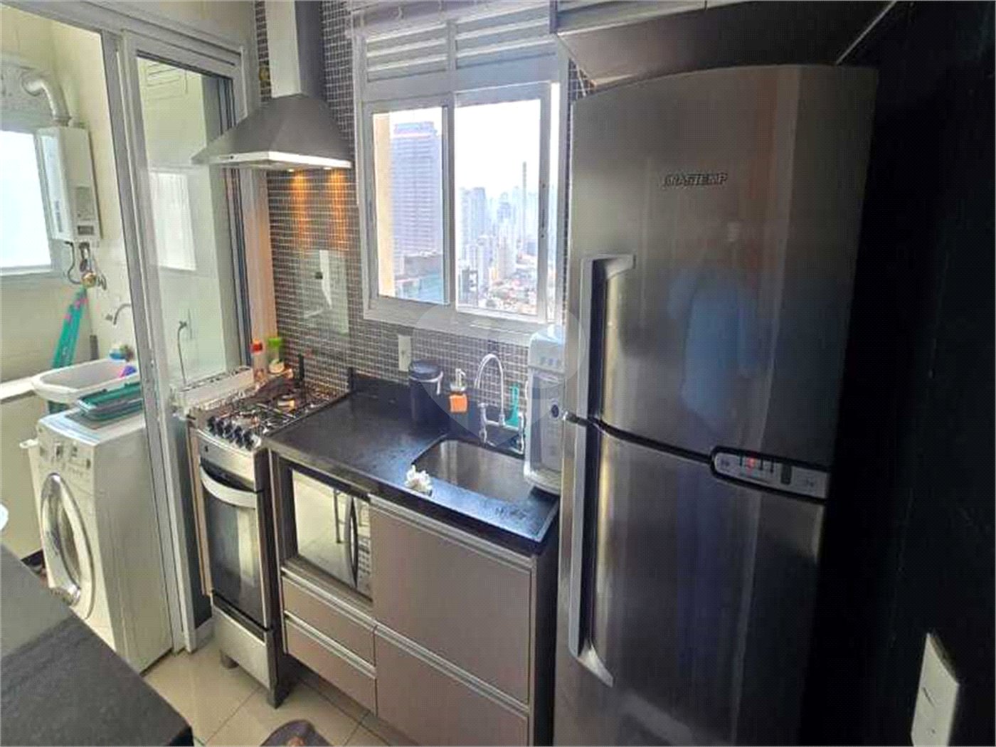 Apartamento à venda com 2 quartos, sendo 1 suíte,  em Vila Gertrudes, São Paulo, SP