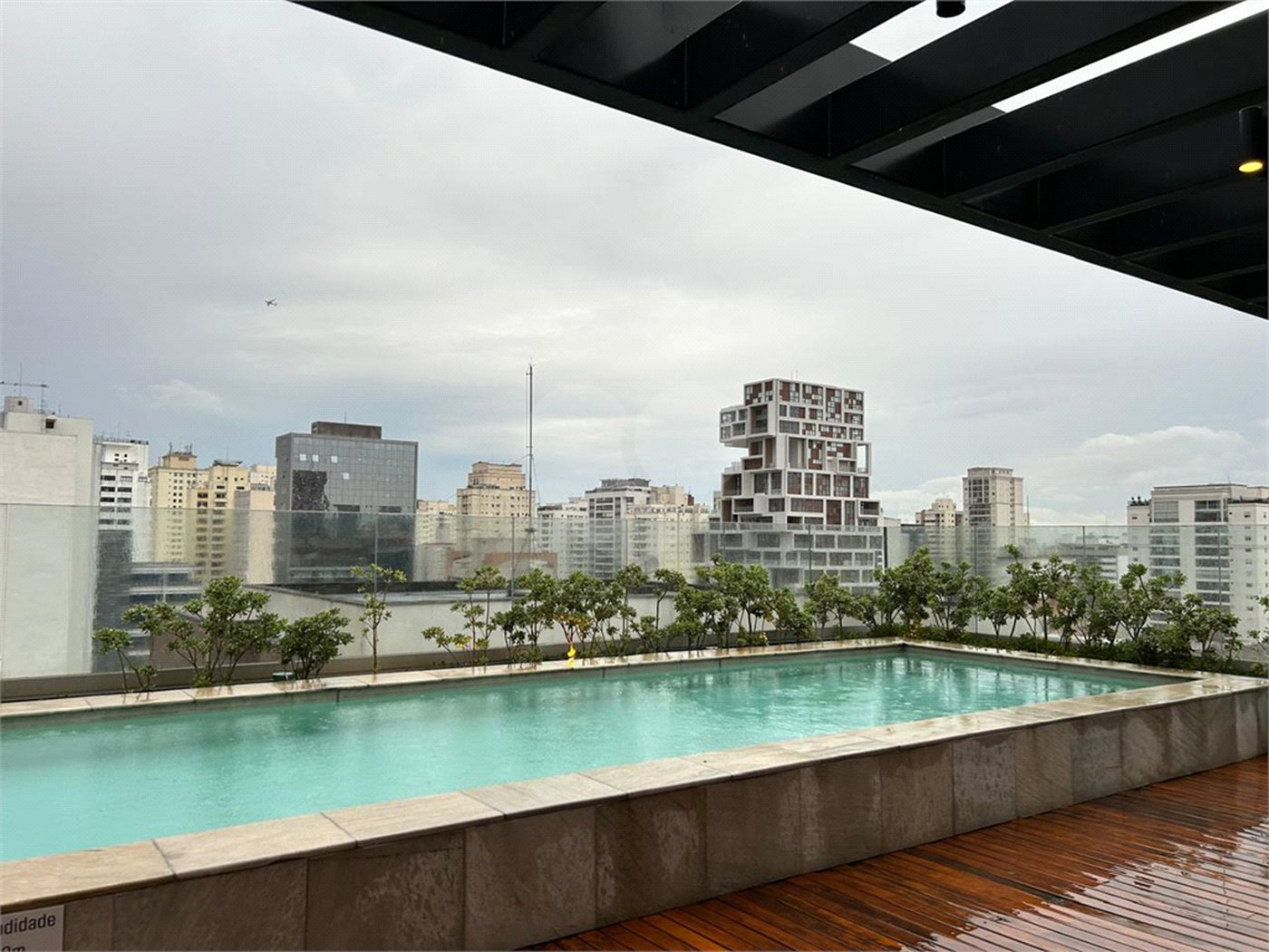 Apartamento à venda ou para alugar com 1 quarto em Pinheiros, São Paulo, SP