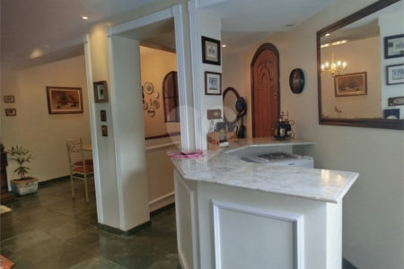 Sobrado à venda com 3 quartos, sendo 1 suíte, em Vila Matias, São Paulo, SP