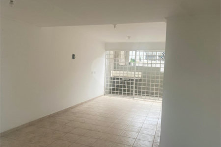 Sobrado à venda ou para alugar com 3 quartos, sendo 1 suíte, no Centro, Salto, SP