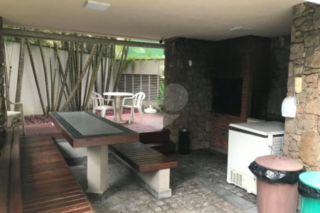 Apartamento à venda com 3 quartos, sendo 1 suíte, em Vila Andrade, São Paulo, SP