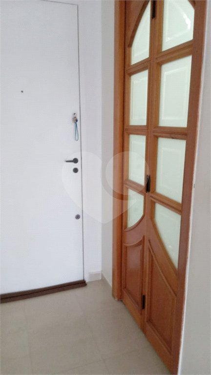 Apartamento à venda com 3 quartos, sendo 1 suíte,  em Vila Mariana, São Paulo, SP