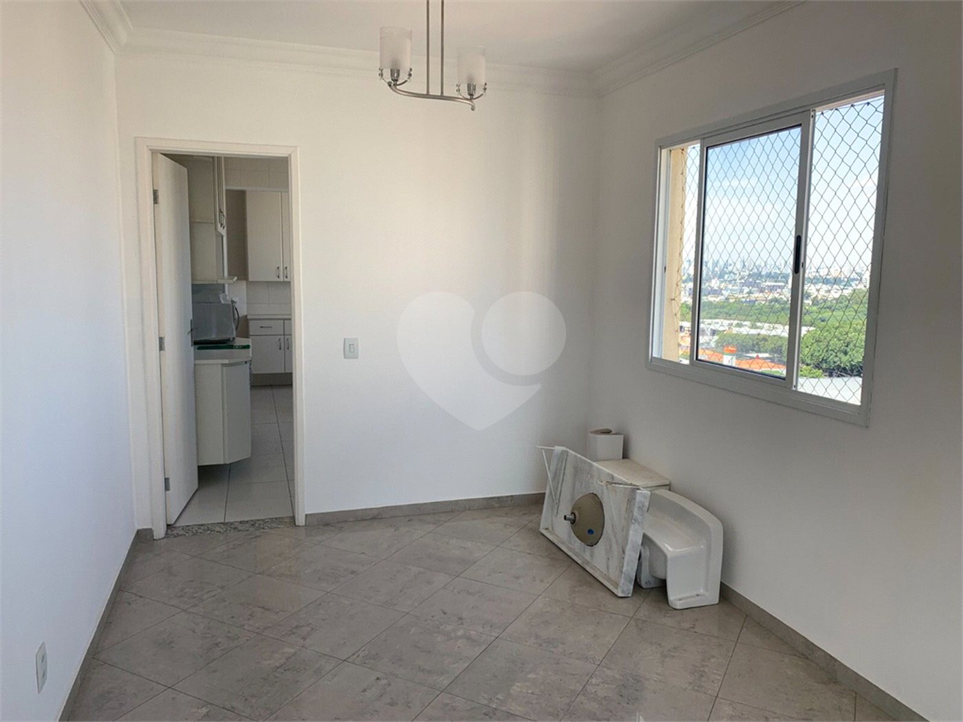 Apartamento à venda com 3 quartos, sendo 1 suíte, em Vila Guilherme, São Paulo, SP