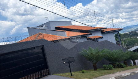Casa à venda em Campos de Atibaia, Atibaia, SP