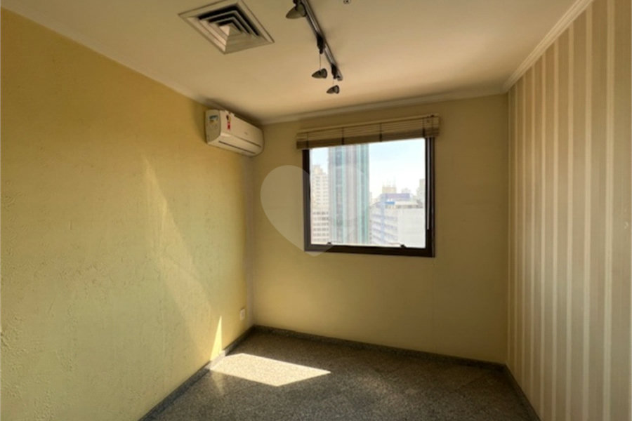 Sala à venda em Bela Vista, São Paulo, SP