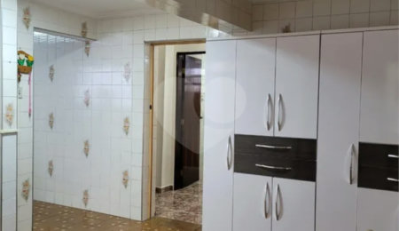 Casa Térrea à venda com 4 quartos, sendo 1 suíte,  em Freguesia do Ó, São Paulo, SP