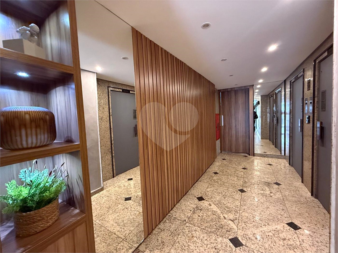 Apartamento à venda com 2 suítes em Santana, São Paulo, SP
