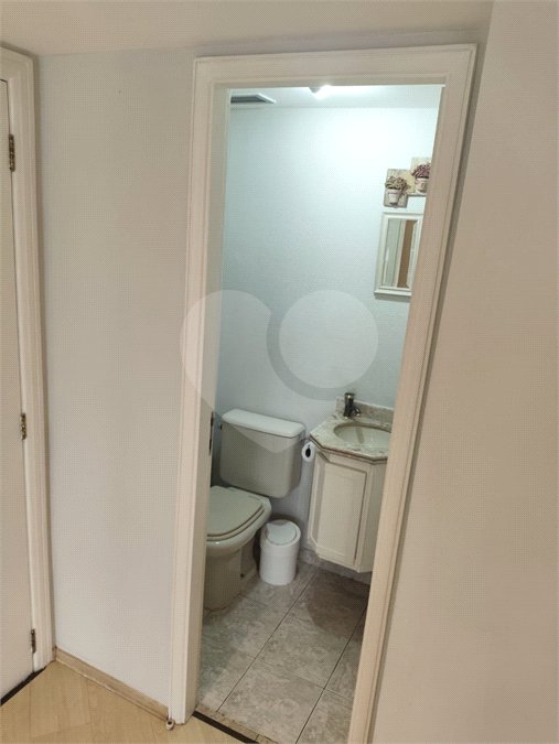 Apartamento à venda com 3 quartos, sendo 1 suíte, em Indianópolis, São Paulo, SP