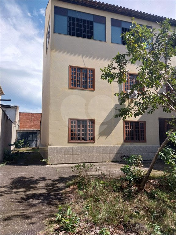 Casa à venda ou para alugar com 4 quartos, sendo 2 suítes, em Campo Grande, Rio de Janeiro, RJ