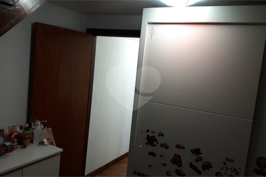 Casa à venda com 3 quartos, sendo 1 suíte, no condomínio Barbará Ii, São Paulo - SP