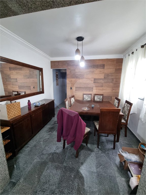 Sobrado à venda com 3 quartos, sendo 1 suíte, em Jardim Nossa Senhora do Carmo, São Paulo, SP