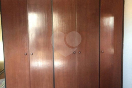 Casa à venda com 3 quartos, sendo 1 suíte, em Jardim São Paulo(zona Norte), São Paulo, SP