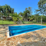 Casa à venda com 5 quartos, sendo 3 suítes, no condomínio Santa Teresa 1, Vinhedo - SP