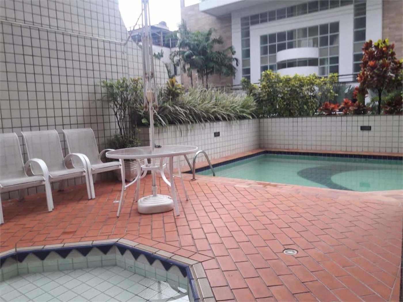 Apartamento Residencial à venda, Gonzaga, Santos - AP0854.