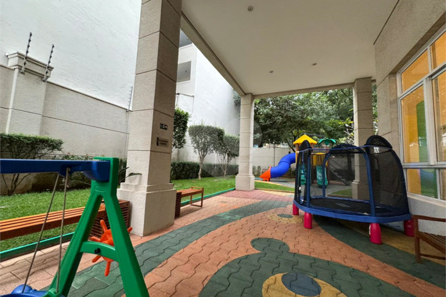 Apartamento à venda ou para alugar com 4 suítes em Santa Teresinha, São Paulo, SP