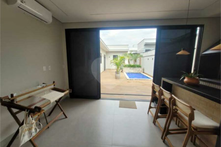 Casa à venda com 3 suítes no condomínio Piemonte, Indaiatuba - SP