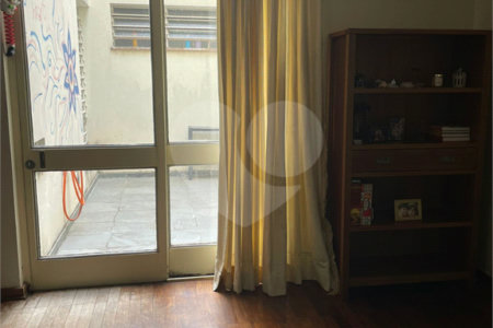 Sobrado à venda com 5 quartos, sendo 2 suítes, em Vila Cordeiro, São Paulo, SP
