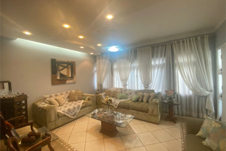 Casa à venda com 4 suítes no condomínio Okinawa, Paulínia - SP