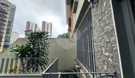 Sobrado à venda com 3 quartos em Santana, São Paulo, SP