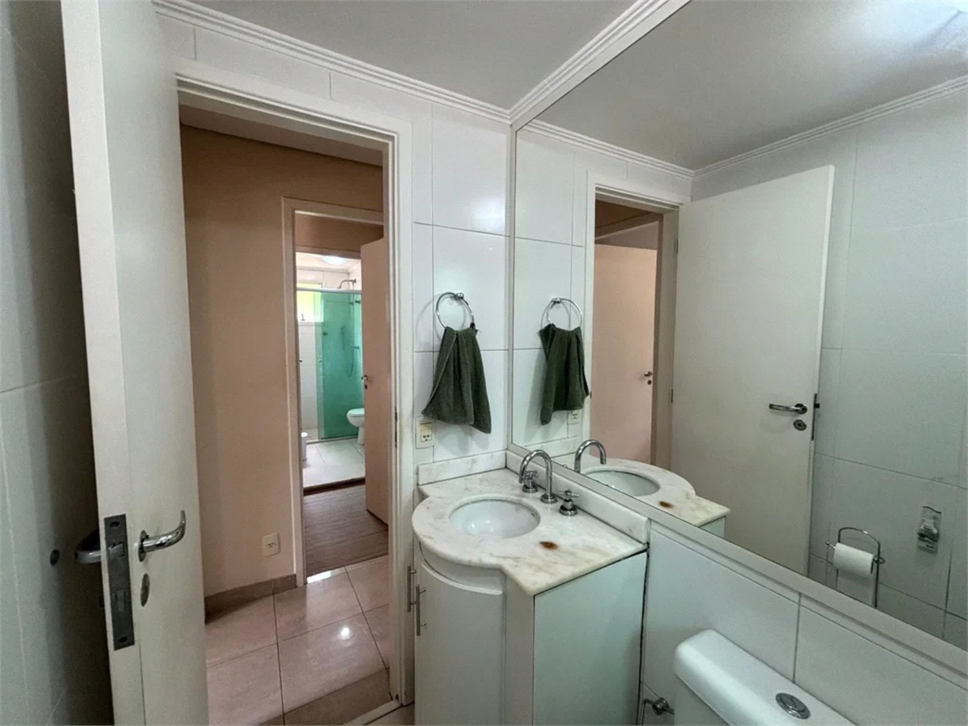 Apartamento à venda com 3 quartos, sendo 1 suíte, em Vila Andrade, São Paulo, SP