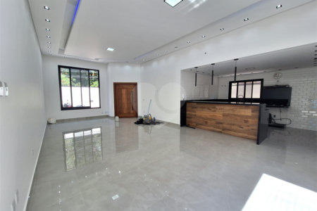 Casa à venda com 3 quartos, sendo 1 suíte,  em João Xxiii, Vinhedo, SP