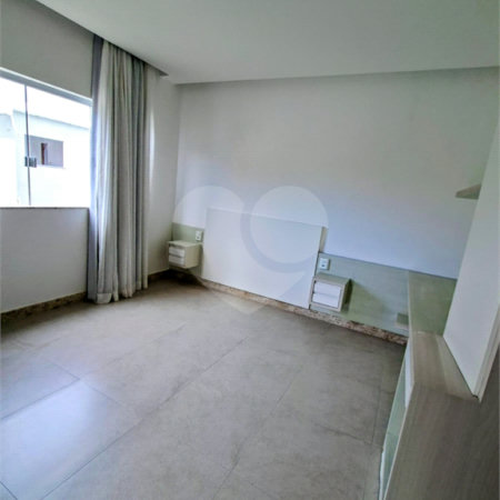 Casa à venda com 3 quartos, sendo 2 suítes, em Orla Norte, Porto Seguro, BA