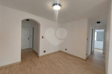 Apartamento à venda com 3 quartos em Vila Ipojuca, São Paulo, SP