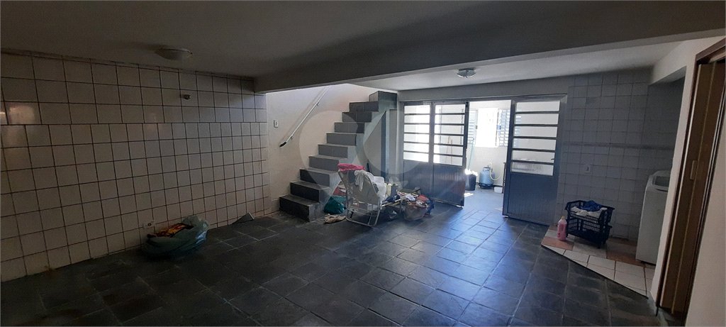 Casa à venda com 3 quartos, sendo 2 suítes, no condomínio Sausalito, Mairiporã - SP