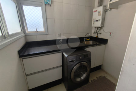 Apartamento à venda com 2 quartos, sendo 1 suíte,  em Jardim Consórcio, São Paulo, SP