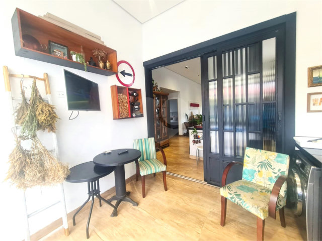 Casa à venda com 3 quartos, sendo 1 suíte,  em Interlagos, São Paulo, SP