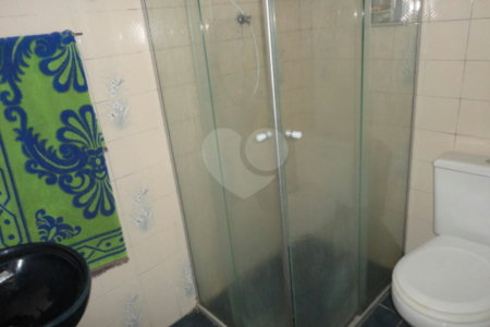 Casa à venda com 3 quartos, sendo 1 suíte,  em Vila Gomes, São Paulo, SP