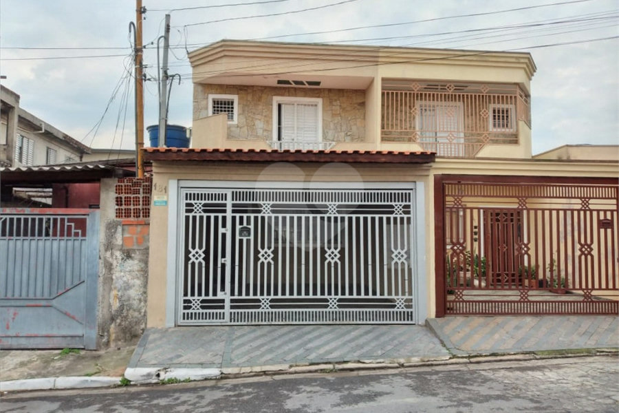 Sobrado à venda com 3 quartos, sendo 1 suíte, em Freguesia do Ó, São Paulo, SP