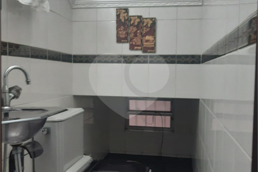 Sobrado à venda com 5 quartos, sendo 3 suítes, em Horto, São Paulo, SP